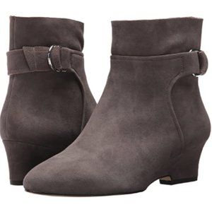 Nine West NWT Jabali Grey Suede Wedge Booties